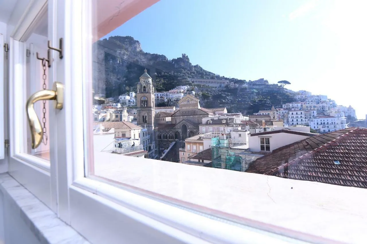 Amalfitano Apartments